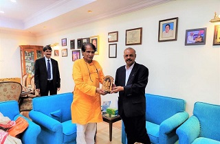 Shri Suresh Prabhu visit at Sami-Sabinsa Group